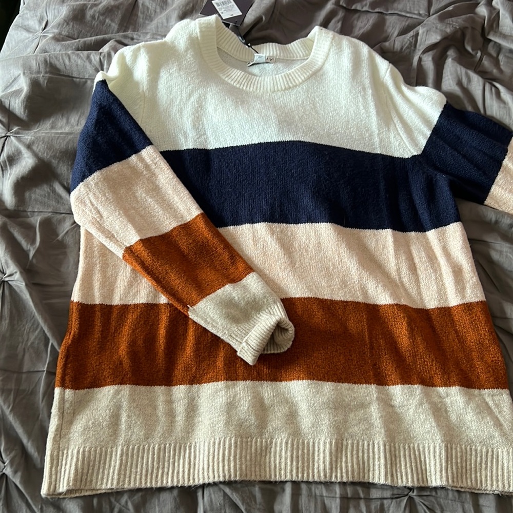 NWT Ava&Viv Colorblock Sweater